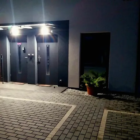 Magical Mirrors Studio Apartment * Stare Miasto (Konin)